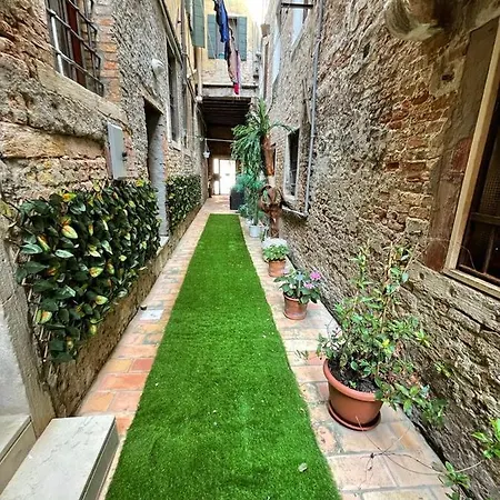 Rio Tera Cannaregio 4723 * Венеция
